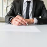 وکیل قراردادهای دورکاری