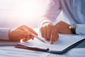 وظایف تخصصی وکیل تعزیرات پزشکی