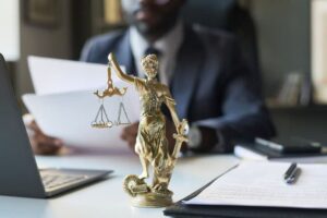 مهم ترین وظایف وکیل مطب پزشکی