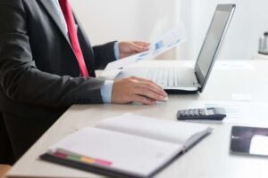 نقشه راه مشاور حقوقی کلینیک زیبایی