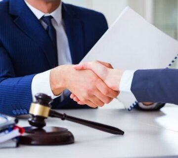 وکیل شرکت سرمایه گذاری