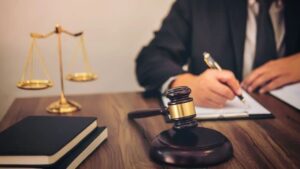 مراحل عملی کار با وکیل سکه